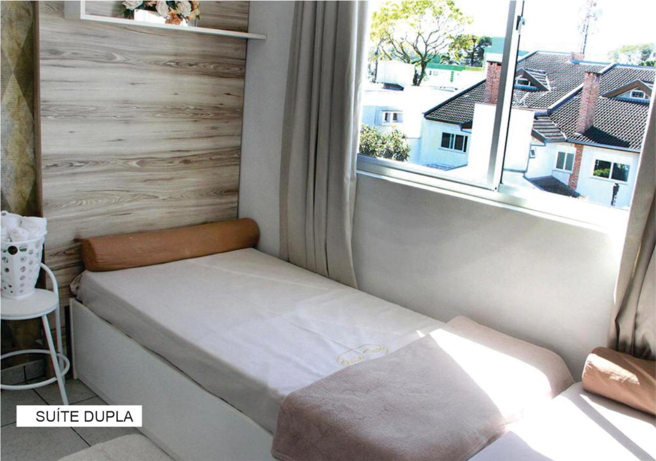 Villa Tata Suites Ltda กูรีตีบา ภายนอก รูปภาพ